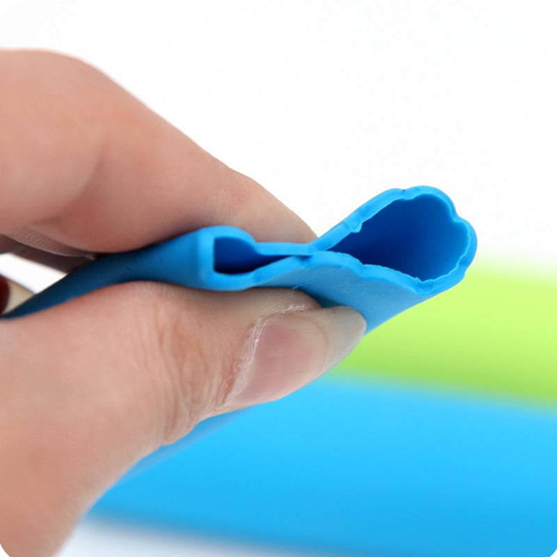 Creative Kitchen Daily Necessity - Food-Grade Silicone Garlic Peeler