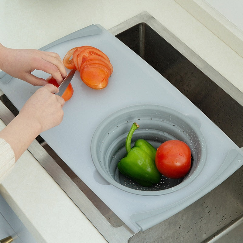 Innovative 3-in-1 Chopping Board with Folding Drain Basket - Multi-Functional Kitchen Tool